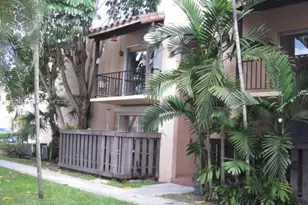 10816 N Kendall Dr, Miami, FL 33176 - Photo 1