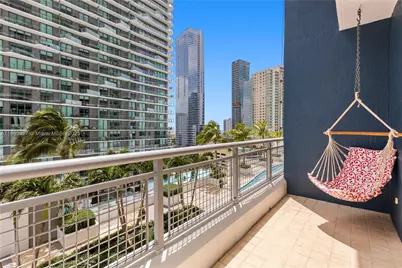 60 SW 13th St #1422, Miami, FL 33130 - Photo 1