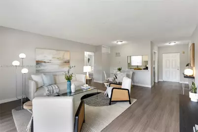 550 NE 20th St #2, Wilton Manors, FL 33305 - Photo 1