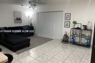 10379 N Kendall Dr, Miami, FL 33176 - Photo 1