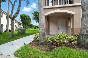 1270 SE 26th St, Homestead, FL 33035 - Photo 1
