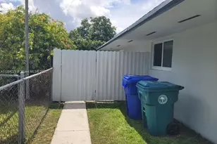 1010 NW 23rd Ave, Miami, FL 33125 - Photo 1