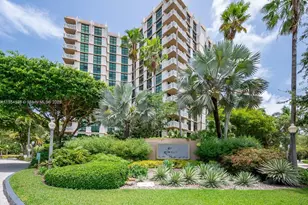 1121 Crandon Blvd, Key Biscayne, FL 33149 - Photo 1