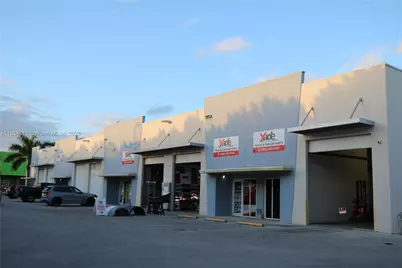 10990 NW 138th St #20, Hialeah Gardens, FL 33018 - Photo 1