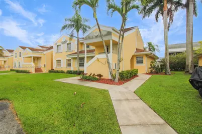 2221 SE 27th Dr #106-B, Homestead, FL 33035 - Photo 1