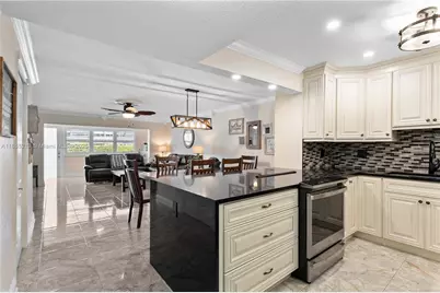 329 SE 3rd St #105T, Hallandale Beach, FL 33009 - Photo 1