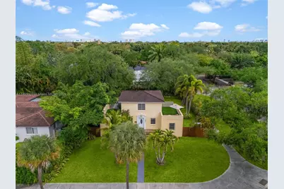 10401 NE 2nd Ave, Miami Shores, FL 33138 - Photo 1