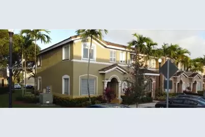 1021 SE 23rd Ave #1, Homestead, FL 33035 - Photo 1