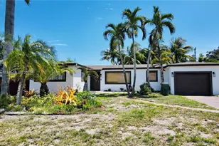 6950 SW 14th St, Pembroke Pines, FL 33023 - Photo 1