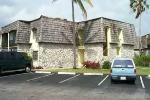 3123 Oakland Shores Dr, Oakland Park, FL 33309 - Photo 1