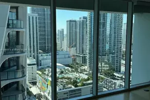 1040 Biscayne Blvd, Miami, FL 33132 - Photo 1
