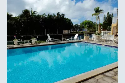 2640 NE 135th St #218, North Miami, FL 33181 - Photo 1