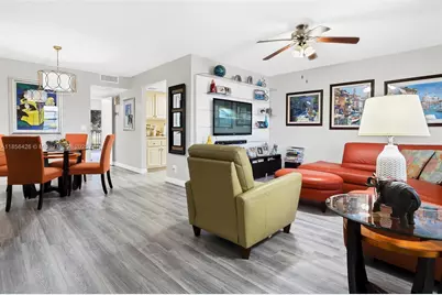 251 SW 132nd Way #215H, Pembroke Pines, FL 33027 - Photo 1