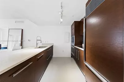 475 Brickell Ave #2009, Miami, FL 33131 - Photo 3