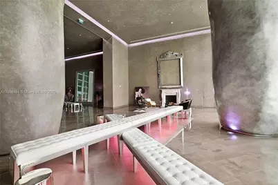 475 Brickell Ave #2009, Miami, FL 33131 - Photo 25