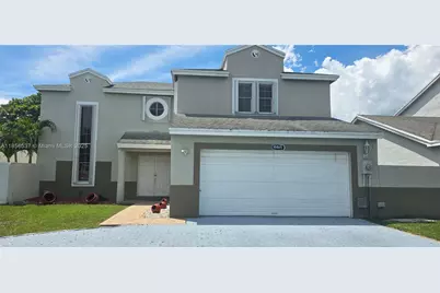 14465 SW 93 Terr, Kendall, FL 33186 - Photo 1