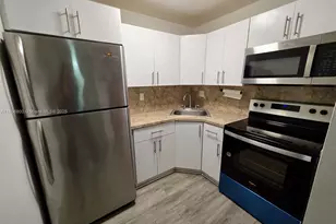 8321 NW 7th St, Miami, FL 33126 - Photo 1