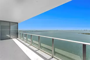 700 NE 24th St, Miami, FL 33137 - Photo 1