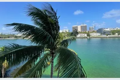 9721 E Bay Harbor Dr #4D, Bay Harbor Islands, FL 33154 - Photo 1