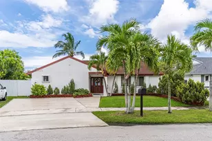 20841 SW 122nd Pl, Miami, FL 33177 - Photo 1