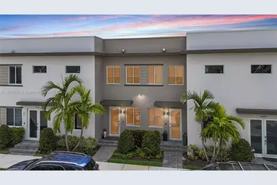 6504 NW 105th Pl, Doral, FL 33178 - Photo 1