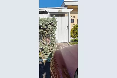 1021 NE 17th Ave #4, Fort Lauderdale, FL 33304 - Photo 1