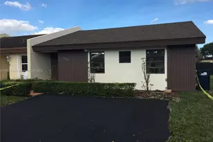 5221 SW 139th Avenue Rd, Miami, FL 33175 - Photo 1