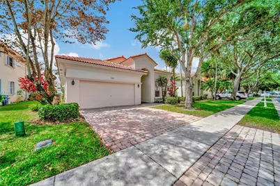 7314 NW 19th Ct, Pembroke Pines, FL 33024 - Photo 1