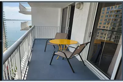 1200 E Brickell Bay Dr #3304, Miami, FL 33131 - Photo 1