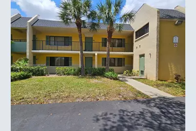 605 Meadows Cir #605, Boynton Beach, FL 33436 - Photo 1