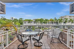1030 9th St, Miami Beach, FL 33139 - Photo 1