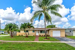 120 NW 77th Way, Pembroke Pines, FL 33024 - Photo 1