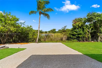 11010 NW 12th Ct, Miami, FL 33167 - Photo 1