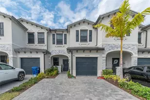 28568 SW 134th Ave, Homestead, FL 33033 - Photo 1