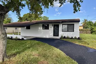 18810 NW 43rd Ct, Miami Gardens, FL 33055 - Photo 1