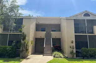 660 Cypress Club Way, Deerfield Beach, FL 33064 - Photo 1