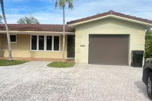 5771 NE 19th Terrace, Fort Lauderdale, FL 33308 - Photo 1