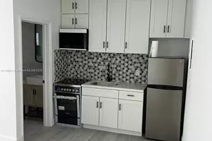 7128 Indian Creek Dr, Miami Beach, FL 33141 - Photo 1