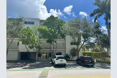 10001 W Bay Harbor Dr #101, Bay Harbor Islands, FL 33154 - Photo 1