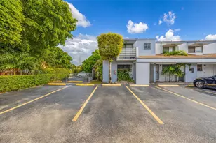 5511 W 22nd Ct, Hialeah, FL 33016 - Photo 1