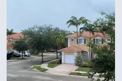 570 Princess Dr #570, Margate, FL 33068 - Photo 1