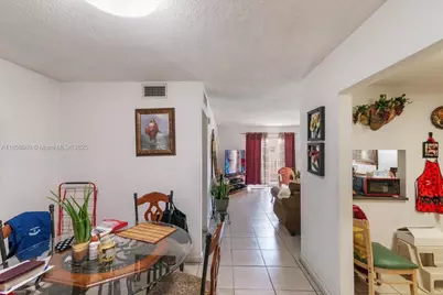 6190 W 19th Ave #202, Hialeah, FL 33012 - Photo 1
