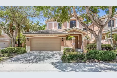 2709 Center Ct Dr #3-15, Weston, FL 33332 - Photo 1