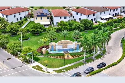 10480 W 33rd Ln, Hialeah, FL 33018 - Photo 1