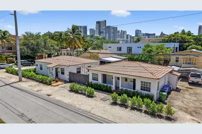 1121 NE 2nd St, Fort Lauderdale, FL 33301 - Photo 1