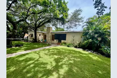 334 NE 107th St, Miami Shores, FL 33161 - Photo 1