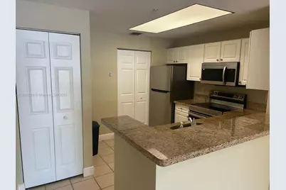 2809 Amalei Dr #102, Palm Beach Gardens, FL 33410 - Photo 1
