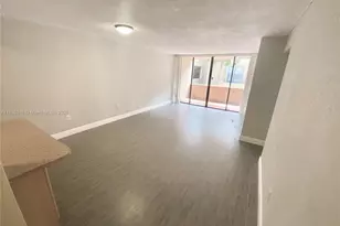 10400 SW 108th Ave, Miami, FL 33176 - Photo 1