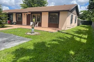 4461 SW 136th Pl, Miami, FL 33175 - Photo 1