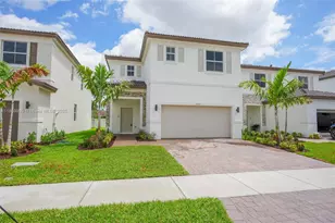 2637 SE 24th Ct, Homestead, FL 33035 - Photo 1